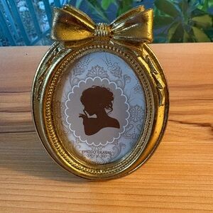 Gold Oval Photo Frame with Bow